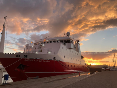 The <em>Sarmiento de Gamboa</em> docked in Vigo, Spain before the launch of WHOI’s Dive and Discover Expedition 17. The R/V <em>Sarmiento de Gamboa</em> will join the RSS <em>James Cook</em> and the RSS <em>Discovery</em> as part of NASA’s EXPORTS mission operating in the same location. Credit: Michelle Cusolito
