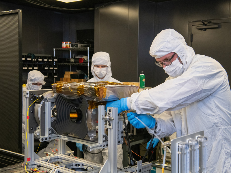HARP2 calibration testing setup inGSFC  Bldg 33; TV/TB Test of HARP2 Instrument. Credit: NASA