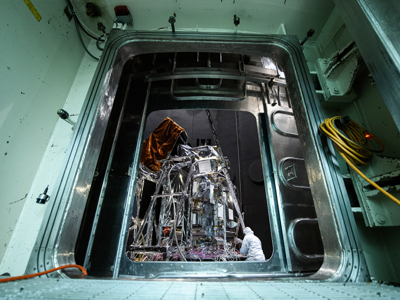 Observatory integration and test: Walkdown Observatory Space Environment Simulator Chamber and Ground Support Equipment Racks Prior to Chamber Closing. Credit: NASA