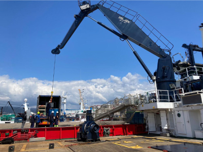 Instruments are loaded onto the R/V <em>Sarmiento de Gamboa</em> in preparation for WHOI’s Dive and Discover Expedition 17. Credit: Michelle Cusolito