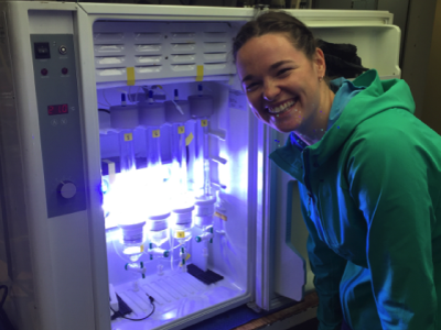 Cleo Davie-Martin (OSU) measures volatile organic compounds emitted by phytoplankton