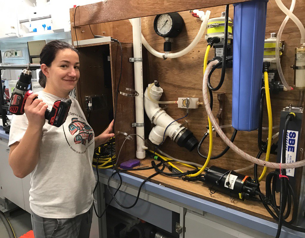The focus of Chief Scientist Dr. Ivona Cetinic´ (USRA/NASA) and her multidisciplinary team of oceanographers, engineers, biologists, and computer scientists is to study ocean particles, and specifically, the tiny phytoplankton that make up the base of our food web.